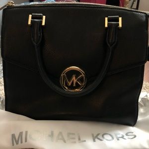 Michael kors black purse
